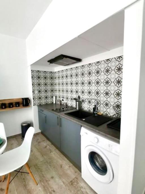 Esprit Cosy Au Centre Historique Apartment Toulon Luaran gambar